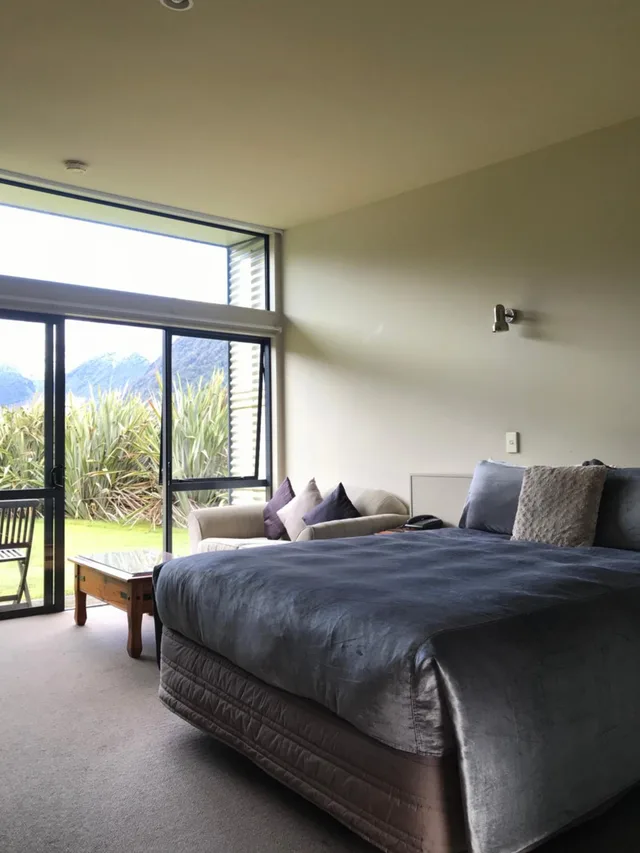 Spa, Premier, Mountain View، Sunset Motel 1/1