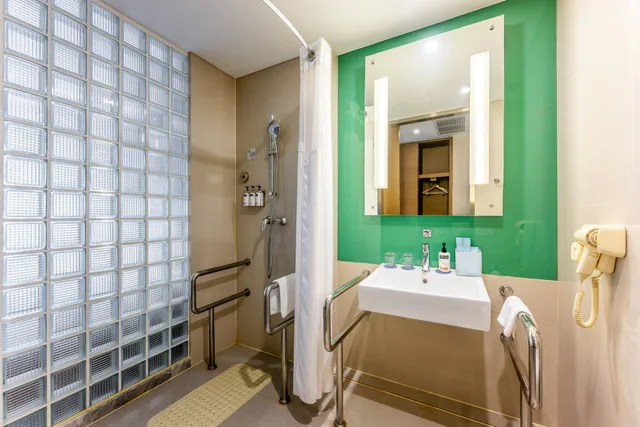 غرفة بسرير كينج لذوي الإعاقة، Holiday Inn Express Hangzhou Huanglong 2/2