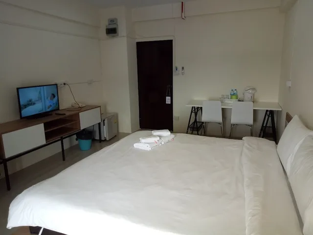 غرفة بسرير كينج، KOMOL RESIDENCE BANGKOK 3/5