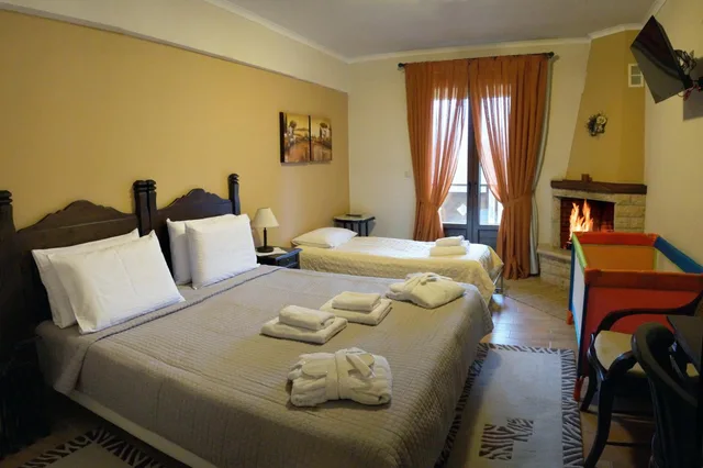غرفة ديلوكس بسرير مزدوج أو سريرين منفصلين، MELEGOS HOTEL 2/8