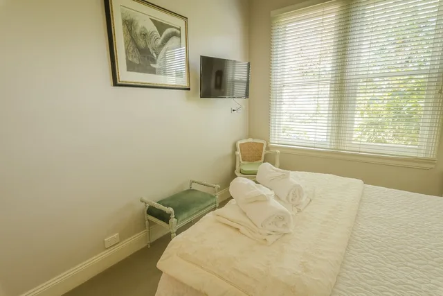 Green, Queen Bed، Glencoe Country Bed and Breakfast 1/2
