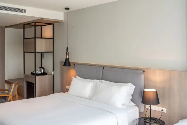 غرفة عائلية بإطلالة جزئية على البحر مع أريكة، Fortune Saeng Chan Beach Rayong 2/7