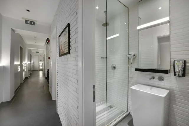 سكن مشترك بأربعة أسرّة للنساء بحمام مشترك، The Central House Istanbul Taksim 4/4