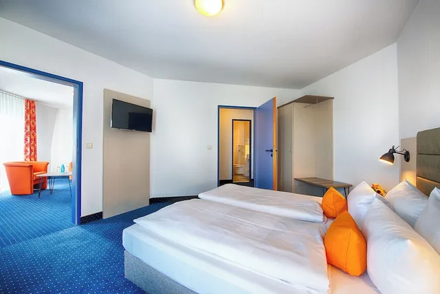 شقة ثلاثية بسرير مزدوج مع أريكة، Achat Hotel Zwickau 2/5