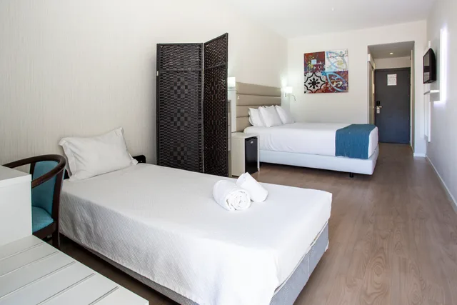 Classic, Triple, Carvi Beach Hotel 1/1