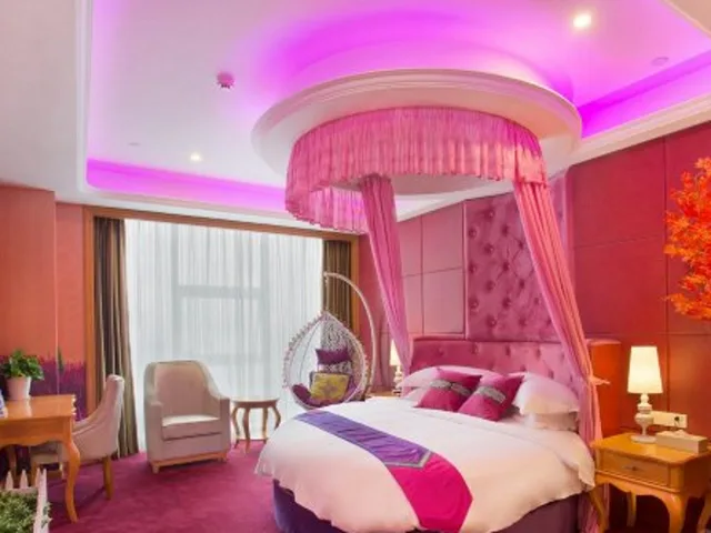 غرفة تنفيذية بسريرين منفصلين، Vienna International Hotel (Changsha Hongxing Desiqin Plaza) 1/1