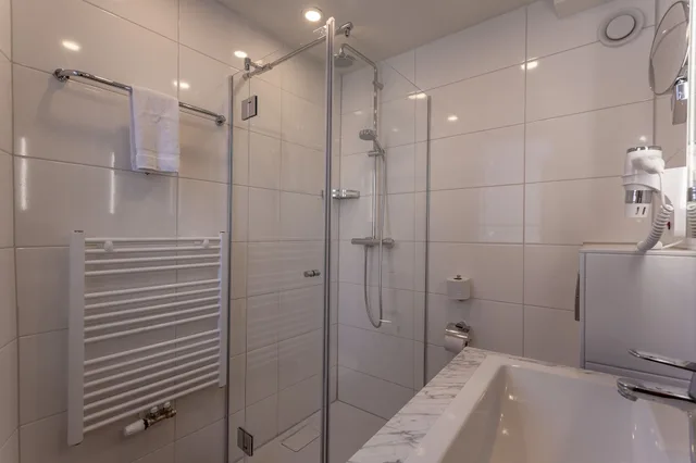 غرفة رباعية بأربعة أسرّة، Avenue Hotel Amsterdam 7/7