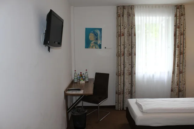 Room, Single, Hotel Andra 3/14