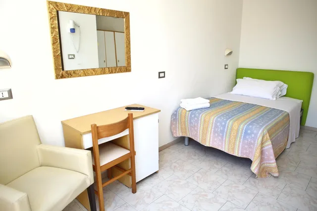 Room, Double Bed, Hotel Kristalex 4/8