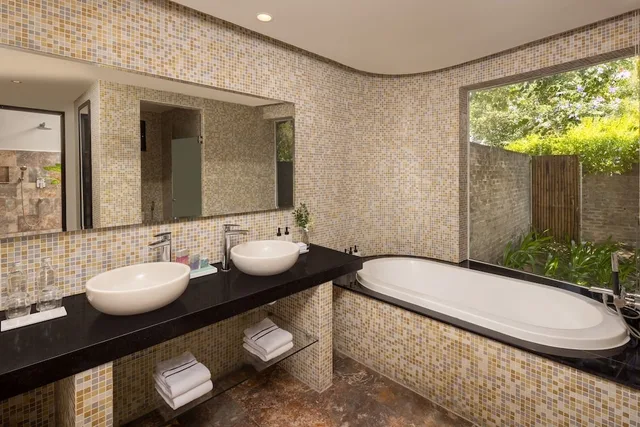The Level Premium Room، Melia Danang Beach Resort 10/10