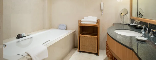 جناح تنفيذي للمدخنين، Hotel Du Parc Hanoi 2/2