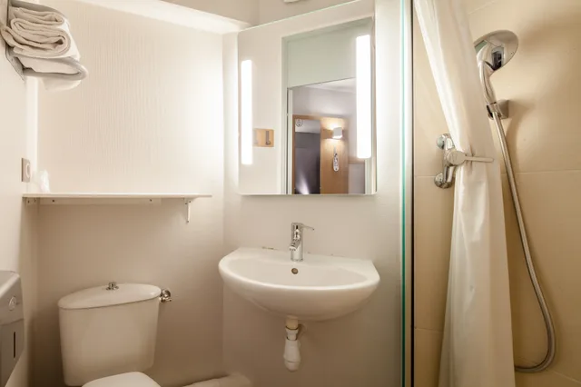 غرفة قياسية مفردة، B&B HOTEL Paris Porte de la Villette 1/1