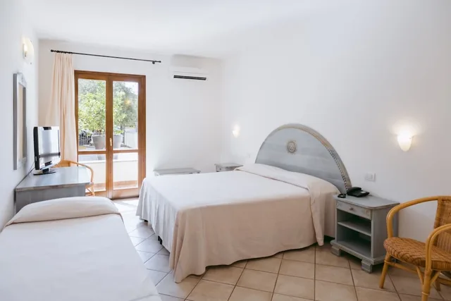 غرفة قياسية ثلاثية، Hotel Angedras 2/9