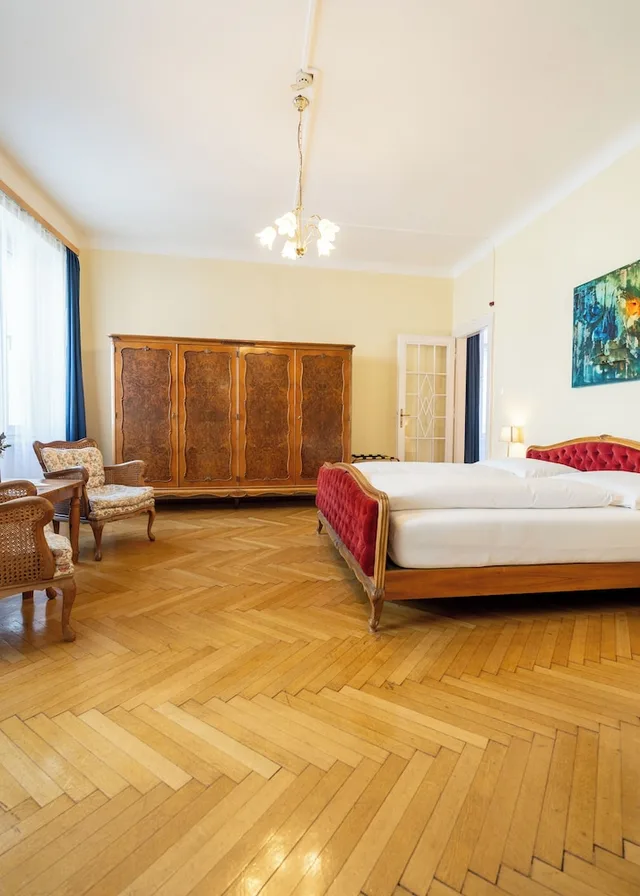 Family Suite, 1 Single and 2 Double Beds، Hotel Mariahilf 10/10
