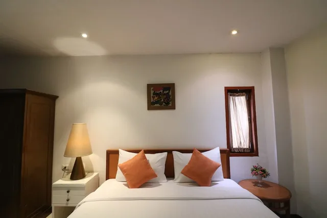 جناح بسرير كوين، Jl Bangkok 7/10