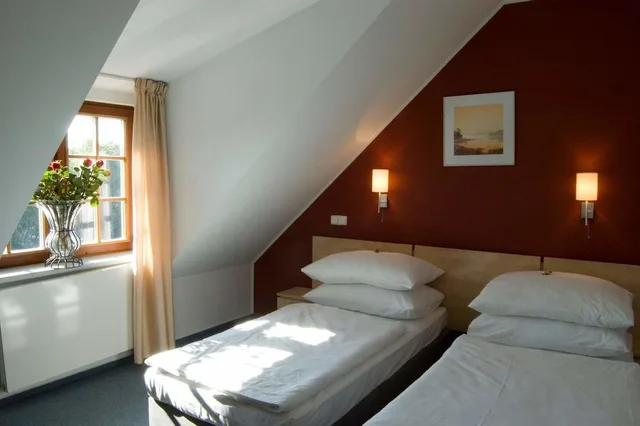 غرفة أساسية بسريرين منفصلين، Hotel Chvalska Tvrz 2/10