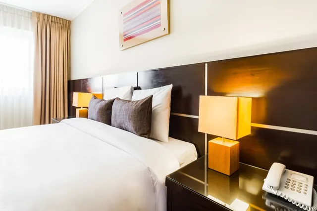 Standard, Queen Bed, EL TAMBO 2 6/10