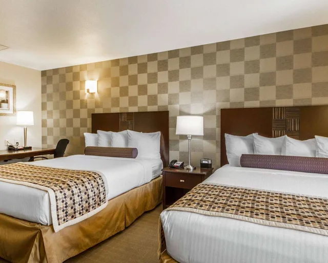 جناح بسريرين كوين لذوي الإعاقة، Hotel Med Park Ascend Hotel Collection 1/2