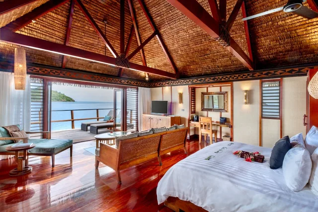 Overwater, Bure, King Bed, Likuliku Lagoon Resort - Adults Only 3/8
