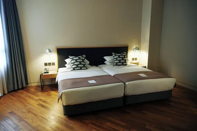 East Twin Bath، La Casa Hotel Seoul 2/9