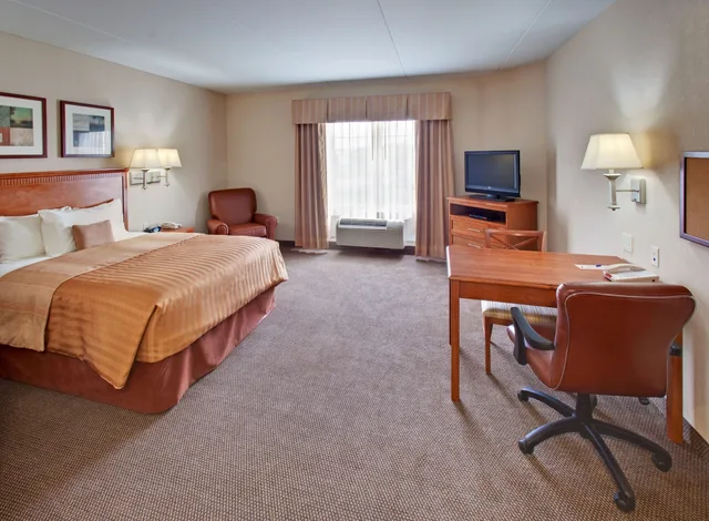 جناح استوديو بسرير كينج، Candlewood Suites Omaha Airport 1/2