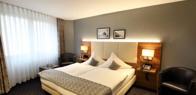جناح ديلوكس بسرير مزدوج بغرفة نوم واحدة، Lobinger Hotel Weisses Ross 8/10