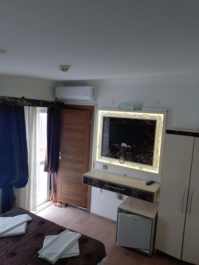 Standard, Double Bed, Behram Hotel 6/8
