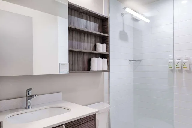 غرفة بسريرين كوين، Microtel Inn & Suites by Wyndham Kanata Ottawa West 6/7