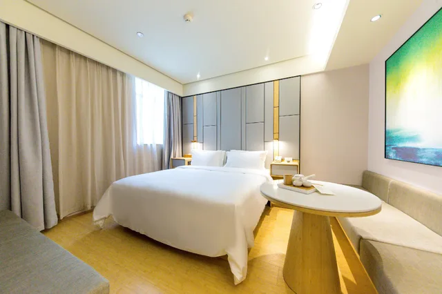 Business, Queen Bed, JI Hotel (Shanghai New International Expo Center) 1/1