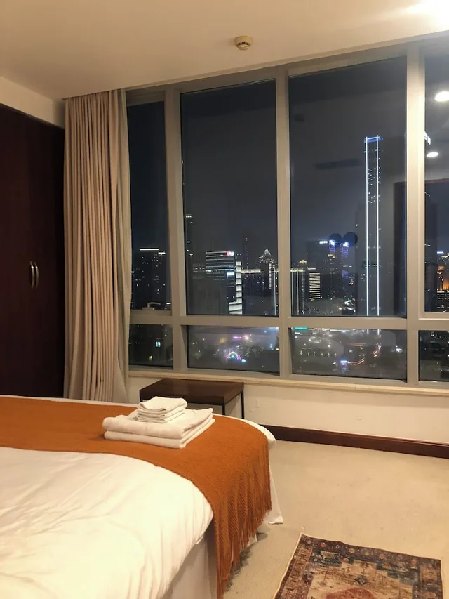 شقة سكنية سوبيريور بسريرين كينج وسريرين كوين بإطلالة على المدينة، River House Near Peoples Square And The Bund 9/10