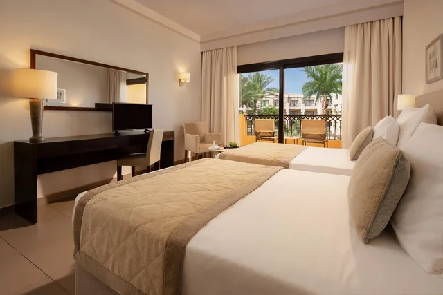 Deluxe, Double Bed, Garden View, Jaz Solaya 4/5