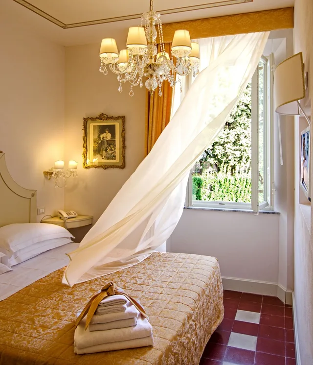 غرفة بزنس مفردة بسرير فردي، Lucca in Azzurro Maison de Charme 1/4