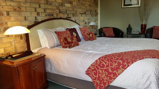 Superior, King Bed, Centre Point Mid City Motor Inn 6/6