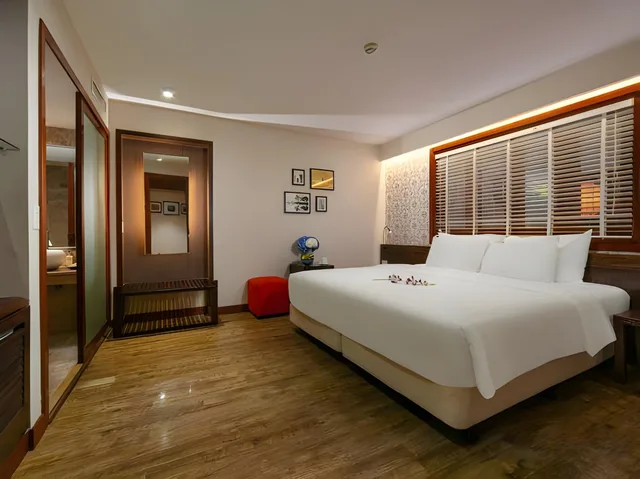 غرفة ديلوكس بسرير كوين، Oriental Suites Hotel And Spa 1/2