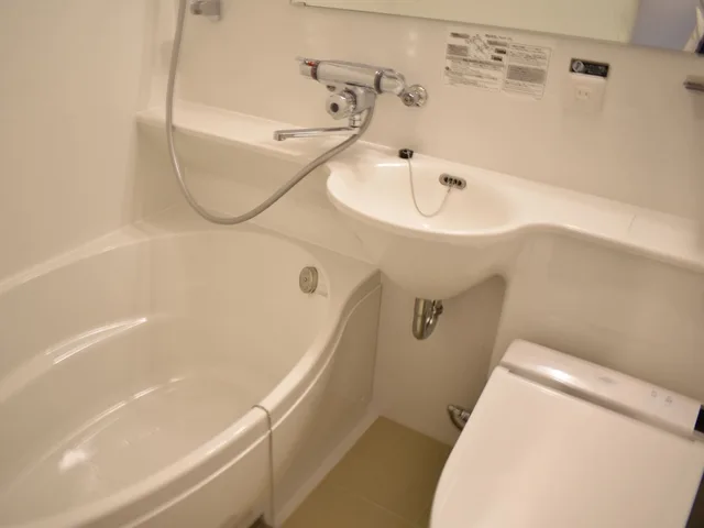 غرفة ثلاثية بسريرين منفصلين مع أريكة، Apa Hotel Sapporo Susukino Ekimae Ex Susukino Green Hotel 1 4/5