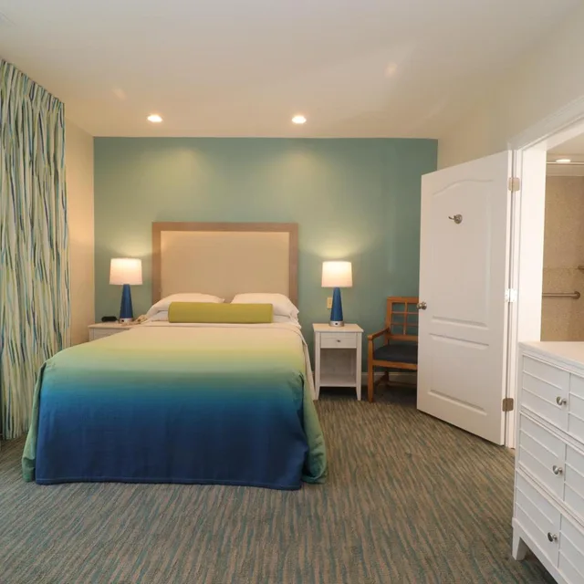 1 Bedroom, Town House, Sofa، The Cove At Yarmouth 2/4