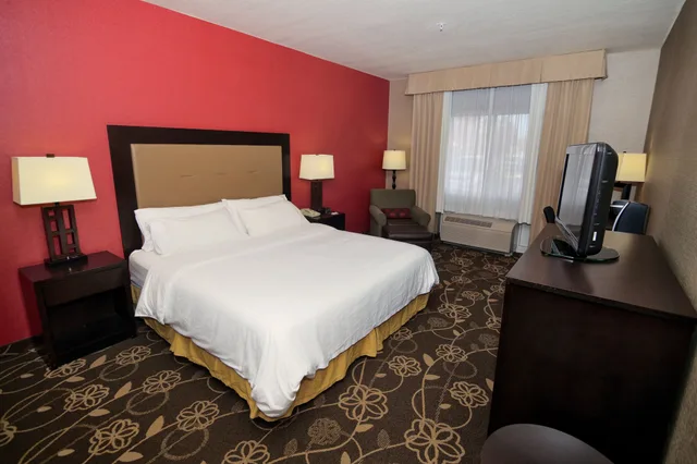 غرفة قياسية بسرير فردي، Holiday Inn Express Hotel And Suites Idaho Falls 2/4