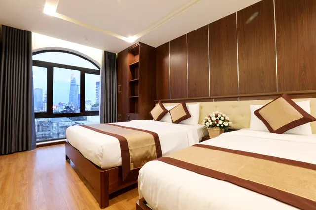 Room, Triple, City View, Prague Hotel 1/2