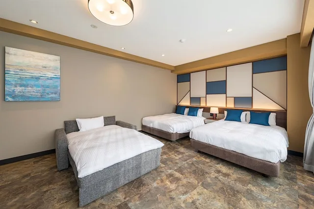 Premium, Economy, 2 Double Beds, Sofa, Hotel Shinpoin Osaka 5/7
