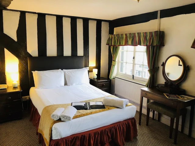 غرفة قياسية بسريرين منفصلين، Brook Red Lion Hotel 4/5