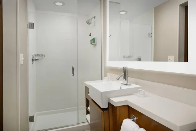 استوديو بسريرين كوين مع أريكة، Springhill Suites Jackson Ridgeland the Township At Colony Park 1/3