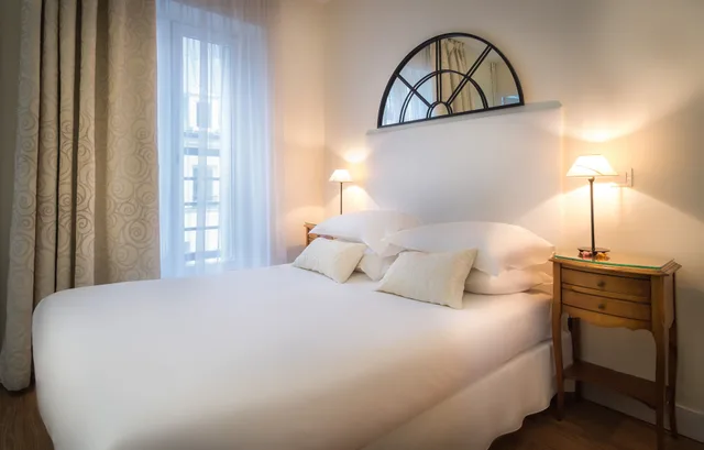 غرفة قياسية بسرير مزدوج، Arcadie Montparnasse 1/3