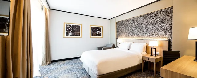 غرفة بريميوم بسرير كينج في طابق مرتفع، Holiday Inn Rosario 4/5
