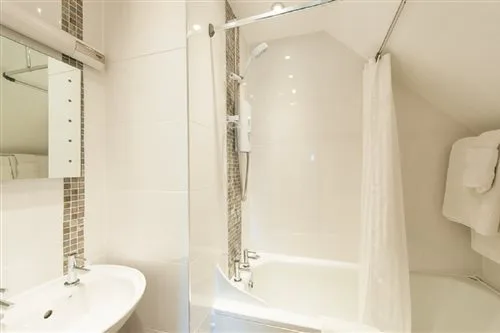 غرفة ثلاثية، Kildonan Lodge Hotel 2/2