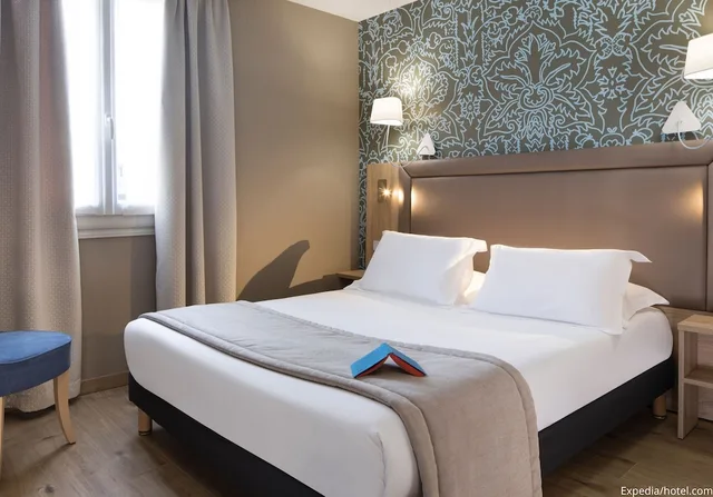 جناح جونيور بسرير مزدوج، Daumesnil Vincennes Hotel 1/3