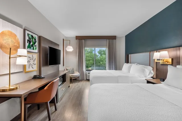 Standard, 2 Queen Beds, Holiday Inn Oklahoma City Airport 3/10