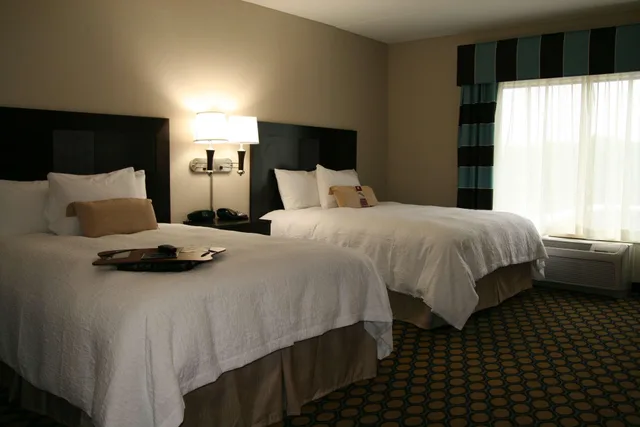 غرفة بسريرين مزدوجين، Hampton Inn North Brunswick / New Brunswick 3/4
