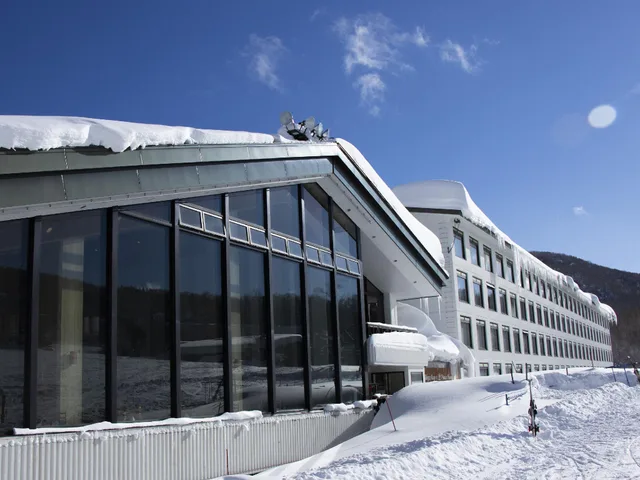 غرفة قياسية بأربعة أسرّة بإطلالة على الجبل، Shiga Kogen Prince Hotel 1/1