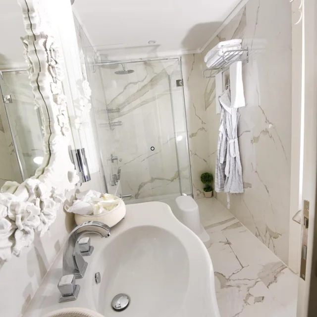 جناح بسرير كينج بإطلالة على البحر، My House Otel 9/10