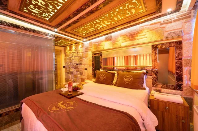 غرفة ديلوكس بسرير مزدوج، Holiday Business Otel 2/10